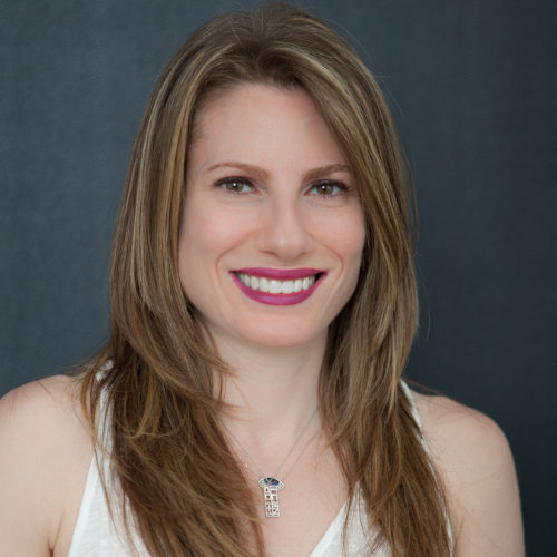 Candice Lazar Headshot Square 1